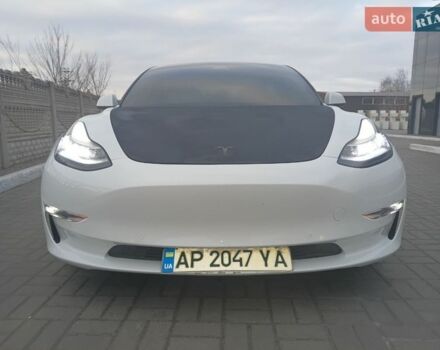 Белый Тесла Модель 3, объемом двигателя 0 л и пробегом 92 тыс. км за 16900 $, фото 1 на Automoto.ua