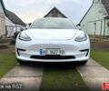 Білий Тесла Модель 3, об'ємом двигуна 0 л та пробігом 82 тис. км за 18999 $, фото 7 на Automoto.ua