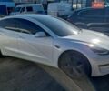 Белый Тесла Модель 3, объемом двигателя 0 л и пробегом 235 тыс. км за 16500 $, фото 6 на Automoto.ua
