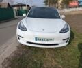Білий Тесла Модель 3, об'ємом двигуна 0 л та пробігом 120 тис. км за 16980 $, фото 2 на Automoto.ua