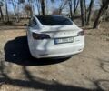 Білий Тесла Модель 3, об'ємом двигуна 0 л та пробігом 210 тис. км за 16500 $, фото 3 на Automoto.ua