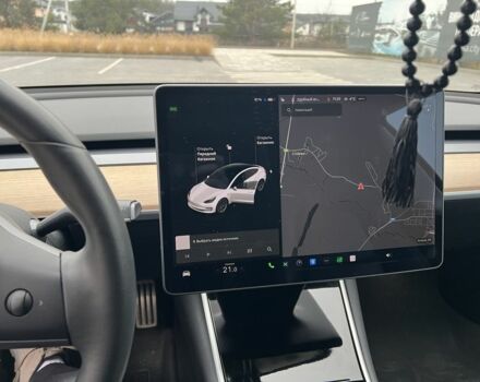 Білий Тесла Модель 3, об'ємом двигуна 0 л та пробігом 80 тис. км за 22800 $, фото 8 на Automoto.ua