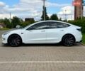 Білий Тесла Модель 3, об'ємом двигуна 0 л та пробігом 104 тис. км за 19900 $, фото 4 на Automoto.ua