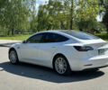 Білий Тесла Модель 3, об'ємом двигуна 0 л та пробігом 80 тис. км за 17000 $, фото 3 на Automoto.ua