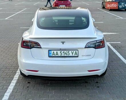 Белый Тесла Модель 3, объемом двигателя 0 л и пробегом 101 тыс. км за 23500 $, фото 7 на Automoto.ua