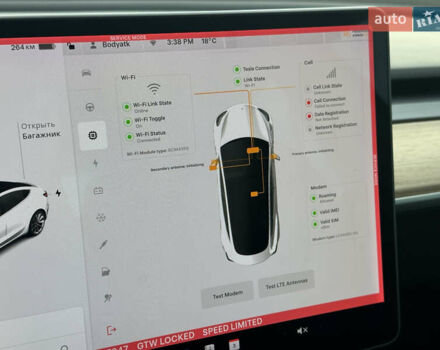 Белый Тесла Модель 3, объемом двигателя 0 л и пробегом 166 тыс. км за 14500 $, фото 31 на Automoto.ua