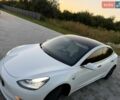 Білий Тесла Модель 3, об'ємом двигуна 0 л та пробігом 117 тис. км за 15900 $, фото 2 на Automoto.ua