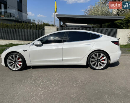 Белый Тесла Модель 3, объемом двигателя 0 л и пробегом 101 тыс. км за 23000 $, фото 8 на Automoto.ua