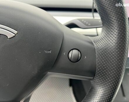 Білий Тесла Модель 3, об'ємом двигуна 0 л та пробігом 203 тис. км за 12000 $, фото 20 на Automoto.ua