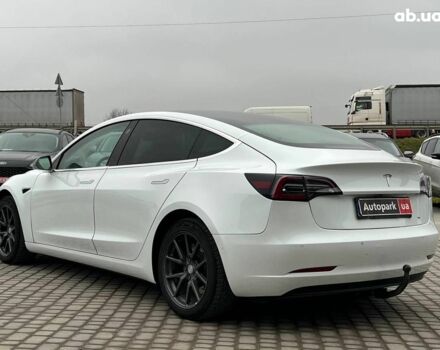 Білий Тесла Модель 3, об'ємом двигуна 0 л та пробігом 203 тис. км за 12000 $, фото 3 на Automoto.ua