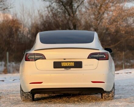 Білий Тесла Модель 3, об'ємом двигуна 0 л та пробігом 190 тис. км за 15950 $, фото 14 на Automoto.ua