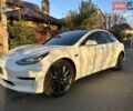 Белый Тесла Модель 3, объемом двигателя 0 л и пробегом 99 тыс. км за 19900 $, фото 40 на Automoto.ua
