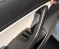 Білий Тесла Модель 3, об'ємом двигуна 0 л та пробігом 103 тис. км за 18900 $, фото 36 на Automoto.ua