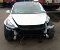 Белый Тесла Модель 3, объемом двигателя 0 л и пробегом 64 тыс. км за 9999 $, фото 2 на Automoto.ua