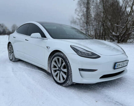 Белый Тесла Модель 3, объемом двигателя 0 л и пробегом 60 тыс. км за 19399 $, фото 7 на Automoto.ua