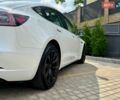 Білий Тесла Модель 3, об'ємом двигуна 0 л та пробігом 95 тис. км за 16500 $, фото 17 на Automoto.ua