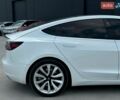 Белый Тесла Модель 3, объемом двигателя 0 л и пробегом 120 тыс. км за 14590 $, фото 5 на Automoto.ua