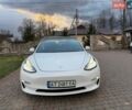Білий Тесла Модель 3, об'ємом двигуна 0 л та пробігом 82 тис. км за 17600 $, фото 4 на Automoto.ua