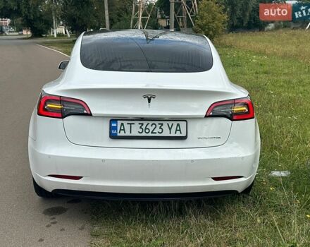 Белый Тесла Модель 3, объемом двигателя 0 л и пробегом 238 тыс. км за 14800 $, фото 7 на Automoto.ua