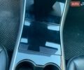 Белый Тесла Модель 3, объемом двигателя 0 л и пробегом 235 тыс. км за 16700 $, фото 9 на Automoto.ua