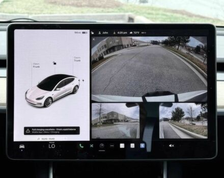 Белый Тесла Модель 3, объемом двигателя 0 л и пробегом 53 тыс. км за 12700 $, фото 21 на Automoto.ua