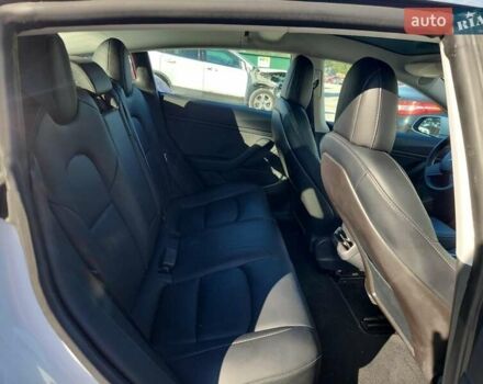 Белый Тесла Модель 3, объемом двигателя 0 л и пробегом 56 тыс. км за 6600 $, фото 8 на Automoto.ua