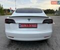Белый Тесла Модель 3, объемом двигателя 0 л и пробегом 255 тыс. км за 15400 $, фото 5 на Automoto.ua