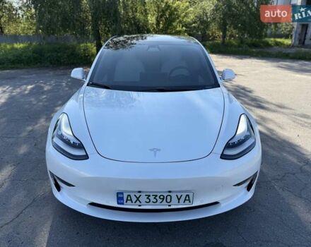 Белый Тесла Модель 3, объемом двигателя 0 л и пробегом 57 тыс. км за 21000 $, фото 57 на Automoto.ua