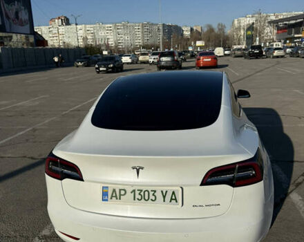 Білий Тесла Модель 3, об'ємом двигуна 0 л та пробігом 60 тис. км за 19000 $, фото 4 на Automoto.ua