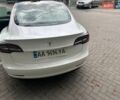 Білий Тесла Модель 3, об'ємом двигуна 0 л та пробігом 79 тис. км за 16500 $, фото 5 на Automoto.ua