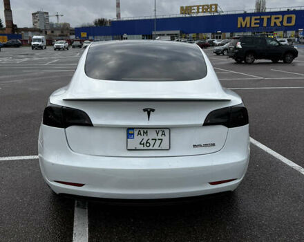 Білий Тесла Модель 3, об'ємом двигуна 0 л та пробігом 139 тис. км за 18900 $, фото 3 на Automoto.ua