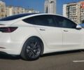 Белый Тесла Модель 3, объемом двигателя 0 л и пробегом 139 тыс. км за 32500 $, фото 4 на Automoto.ua