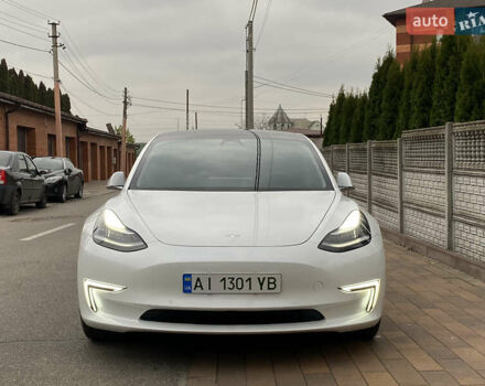 Белый Тесла Модель 3, объемом двигателя 0 л и пробегом 127 тыс. км за 17200 $, фото 4 на Automoto.ua