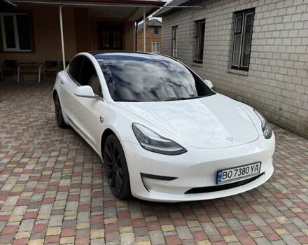 Белый Тесла Модель 3, объемом двигателя 0 л и пробегом 143 тыс. км за 18900 $, фото 6 на Automoto.ua