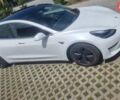 Білий Тесла Модель 3, об'ємом двигуна 0 л та пробігом 59 тис. км за 18000 $, фото 5 на Automoto.ua