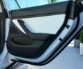 Білий Тесла Модель 3, об'ємом двигуна 75 л та пробігом 51 тис. км за 16500 $, фото 48 на Automoto.ua