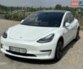 Белый Тесла Модель 3, объемом двигателя 0 л и пробегом 125 тыс. км за 21990 $, фото 3 на Automoto.ua