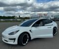 Белый Тесла Модель 3, объемом двигателя 0 л и пробегом 100 тыс. км за 20400 $, фото 4 на Automoto.ua