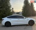 Білий Тесла Модель 3, об'ємом двигуна 0 л та пробігом 83 тис. км за 15599 $, фото 3 на Automoto.ua