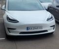 Белый Тесла Модель 3, объемом двигателя 0 л и пробегом 128 тыс. км за 18000 $, фото 1 на Automoto.ua
