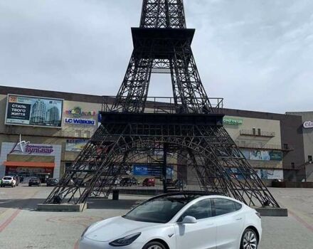 Білий Тесла Модель 3, об'ємом двигуна 0 л та пробігом 167 тис. км за 25500 $, фото 22 на Automoto.ua