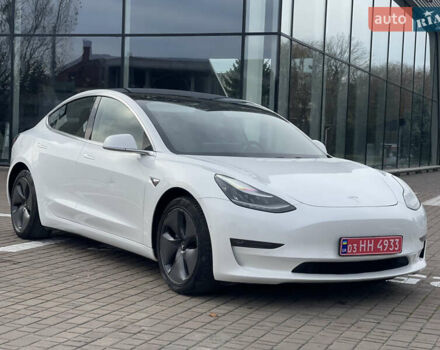 Белый Тесла Модель 3, объемом двигателя 0 л и пробегом 120 тыс. км за 17000 $, фото 16 на Automoto.ua