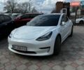 Белый Тесла Модель 3, объемом двигателя 0 л и пробегом 140 тыс. км за 19000 $, фото 10 на Automoto.ua