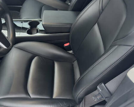 Белый Тесла Модель 3, объемом двигателя 0 л и пробегом 96 тыс. км за 25200 $, фото 15 на Automoto.ua