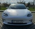 Белый Тесла Модель 3, объемом двигателя 0 л и пробегом 100 тыс. км за 13900 $, фото 2 на Automoto.ua