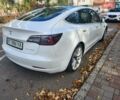 Белый Тесла Модель 3, объемом двигателя 0 л и пробегом 92 тыс. км за 12000 $, фото 5 на Automoto.ua