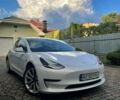 Білий Тесла Модель 3, об'ємом двигуна 0 л та пробігом 38 тис. км за 26500 $, фото 1 на Automoto.ua