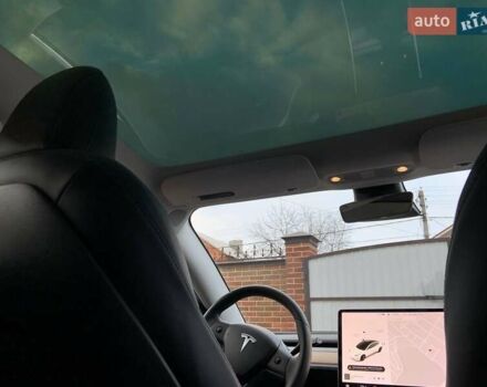 Белый Тесла Модель 3, объемом двигателя 0 л и пробегом 31 тыс. км за 32600 $, фото 45 на Automoto.ua