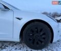 Белый Тесла Модель 3, объемом двигателя 0 л и пробегом 159 тыс. км за 15500 $, фото 2 на Automoto.ua