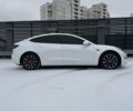 Білий Тесла Модель 3, об'ємом двигуна 0 л та пробігом 62 тис. км за 35000 $, фото 3 на Automoto.ua
